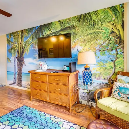 Tropical Kailua-Kona Escape Less Than 7 Mi To Keauhou Bay!